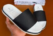 SANDLE Z KIUME